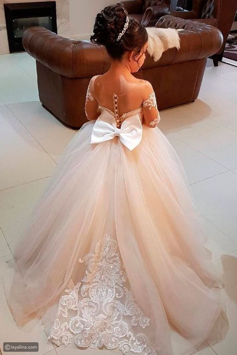 فستان ملكي للأطفال