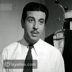 توفي النجم أنور وجدي في شهر رمضان من عام 1955 عن عمر 51 عاما بعد معاناة من مرض وراثي في الكلى.