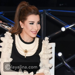 نانسي عجرم بتسريحة ذيل الحصان المرفوع التقليدية