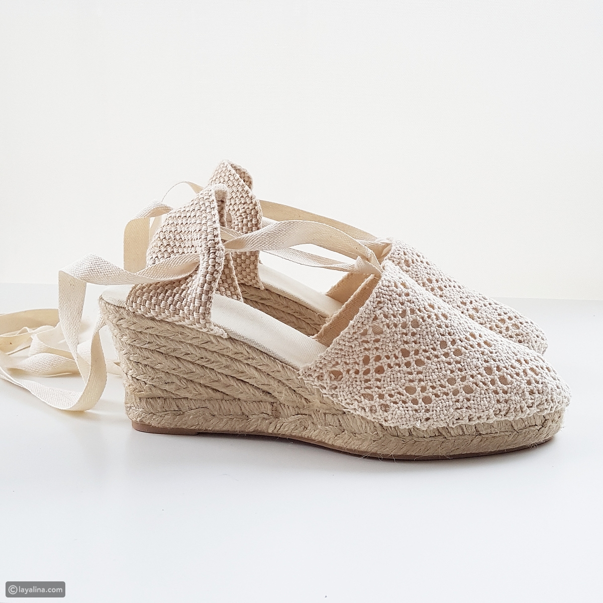 احدث صيحات الموضه الاحذيه النسائيه