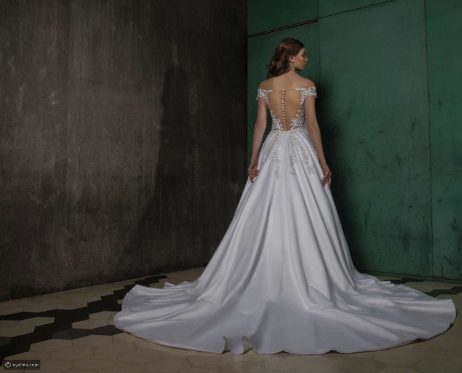 افخم فساتين زفاف تصميمات كريستال