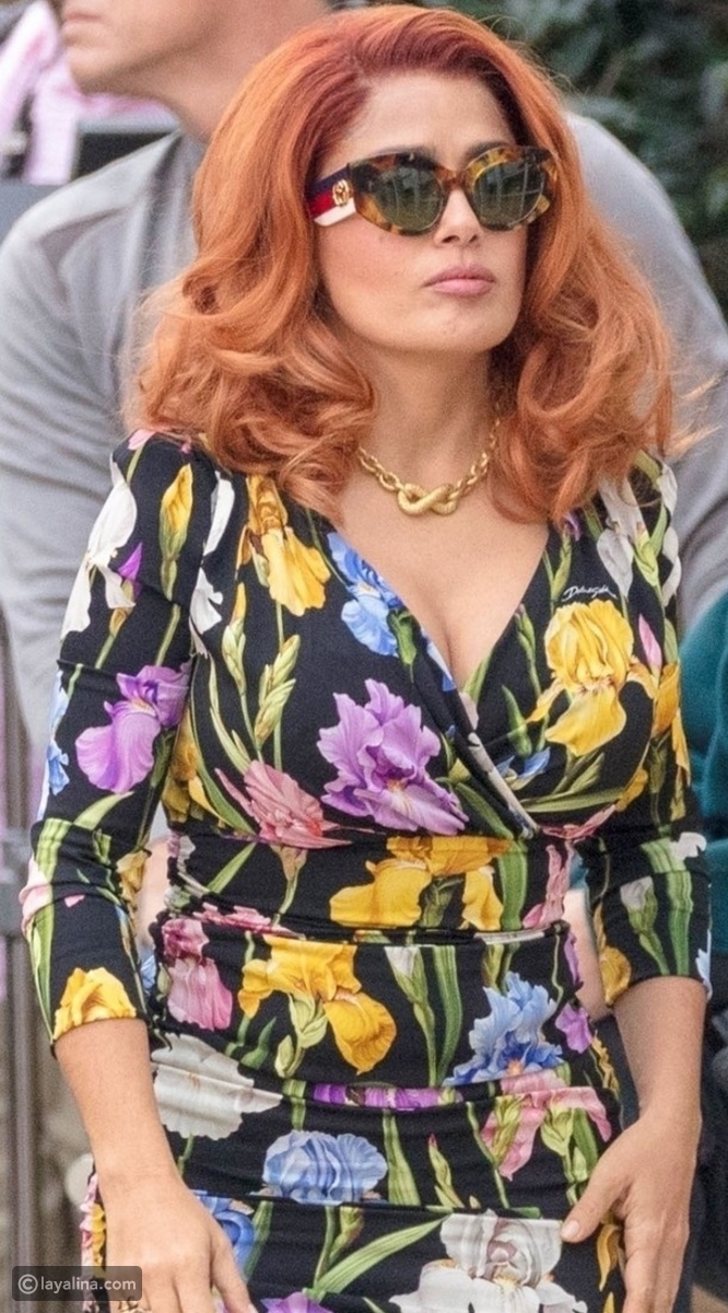 الفنانة سلمي حايك تفاجئ جمهورها