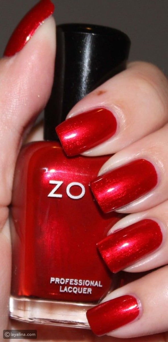 درجات المناكير الاحمر للبنات موضه