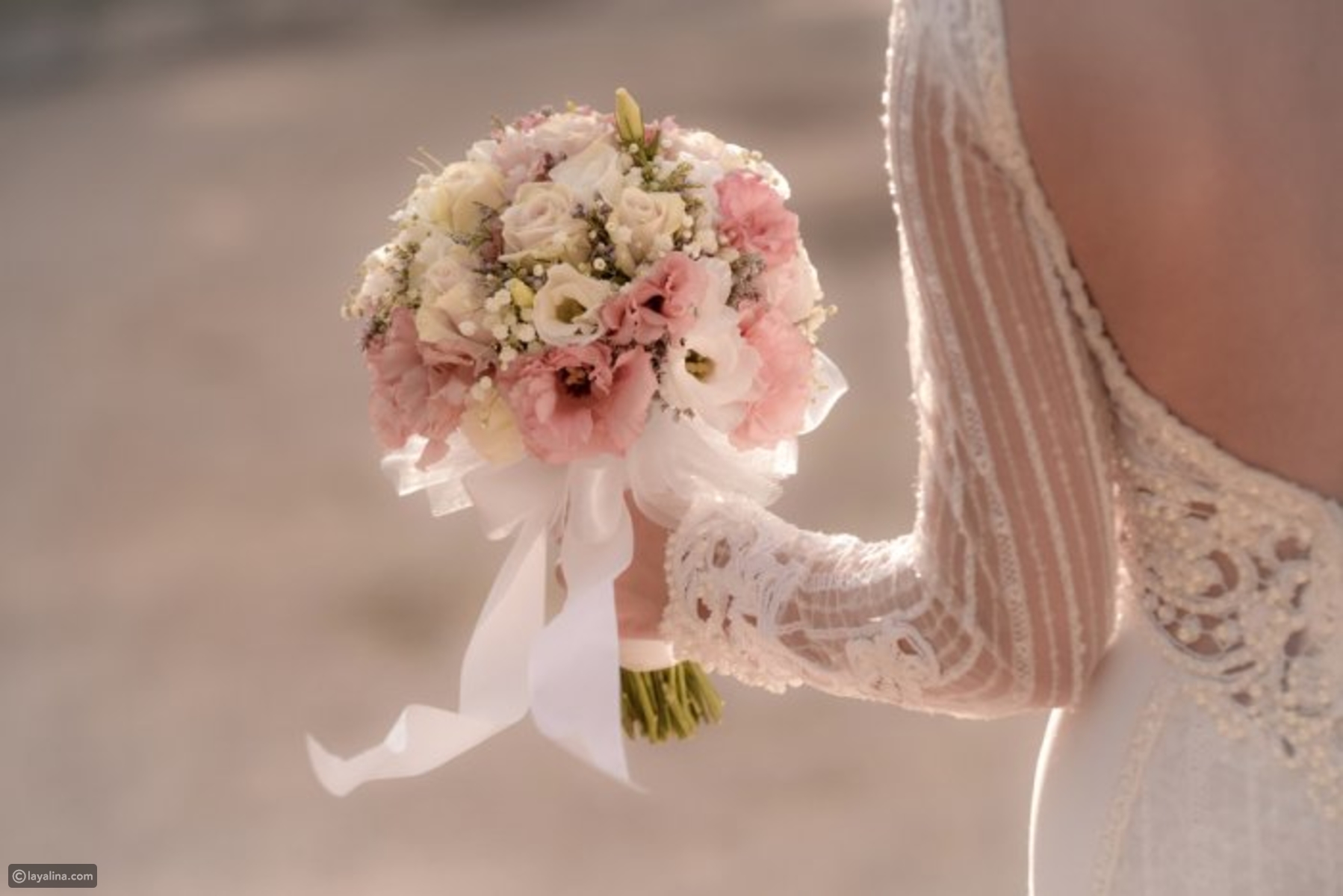 احدث مسكات عروس ملونة ومزينة