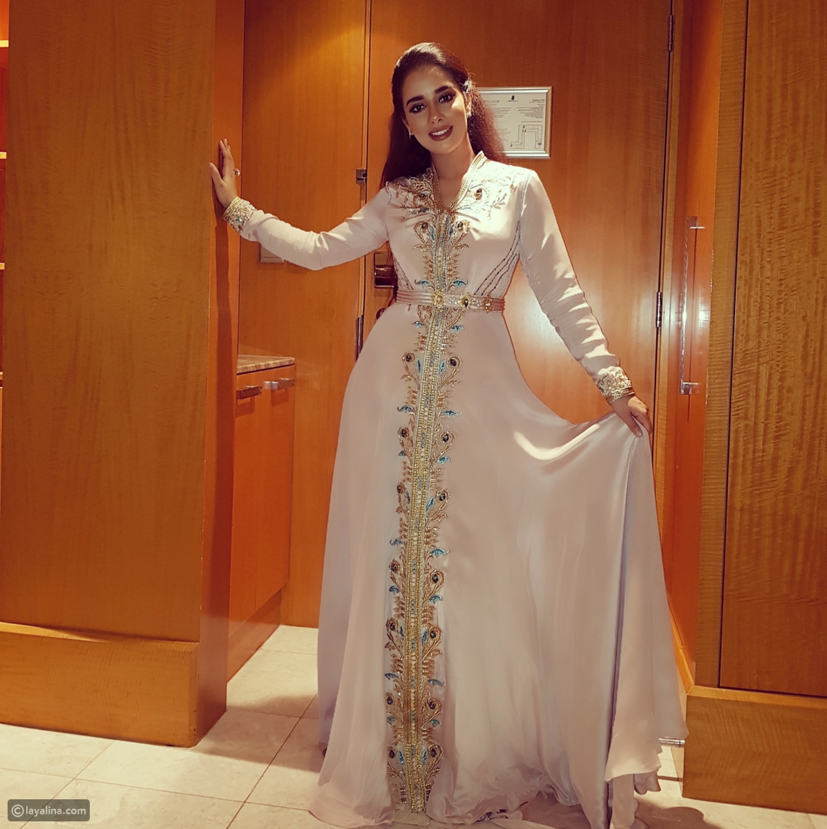 فساتين للفنانه بلقيس فتحى للسهرات