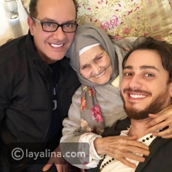 سعد المجرد مع جدته ووالده في منزلها بالمغرب