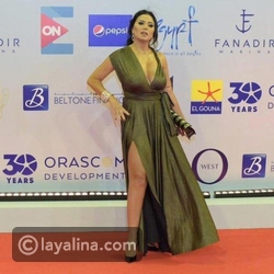 هجوم على رانيا يوسف بسبب فستانها الجريء