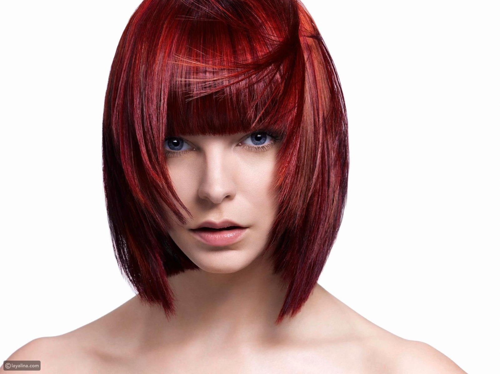 صبغات وتسريحات باللون الجرئ الاحمر