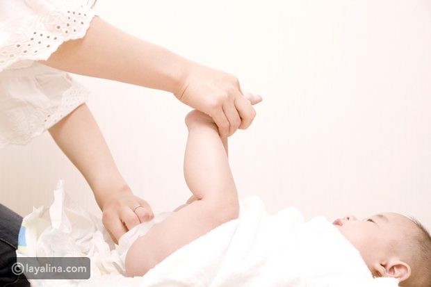 الدم في براز الرضيع