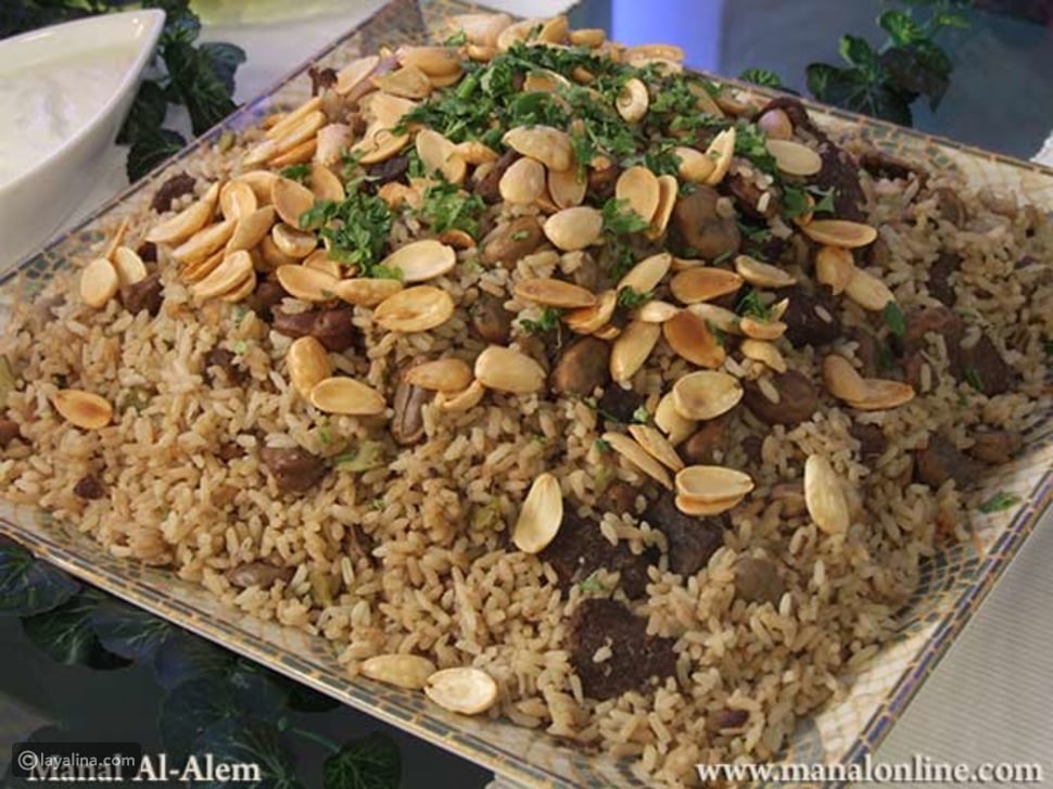 مقلوبة الفول الأخضر على طريقة منال