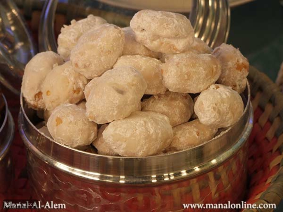 حلويات بيض القطا من مطبخ منال العالم