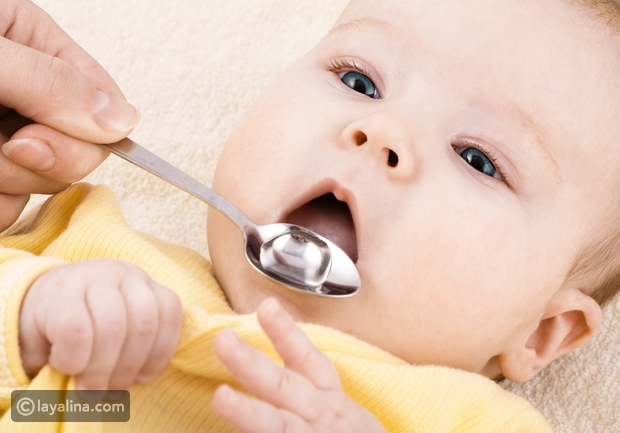 كيف تعطين طفلكِ المريض الدواء بسهولة؟