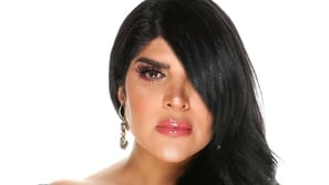 ابنة غدير السبتي تتحدث عن إصابتها بفيروس كورونا والدموع تغلب والدتها