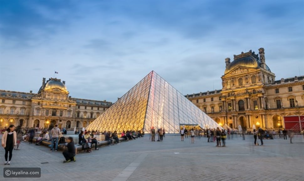شهر العسل في باريس - متحف اللوفر
