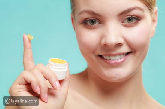 تطبيق الفازلين على الصدر