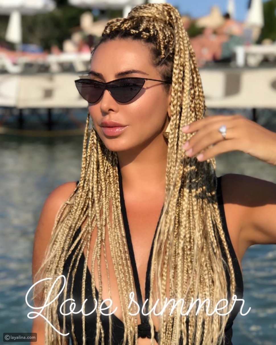 جويل مردينيان بشعر طويل وجريء لم تظهر به من قبل ليالينا