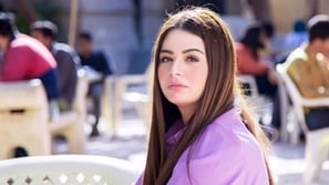 على طريقة محمد هنيدي: هنادي مهنا تحذر متابعيها من ترك منازلهم