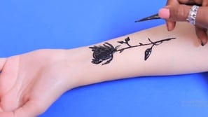 3 رسومات تاتو رقيقة تسيطر على موضة 2020: اختاري ما يناسكِ